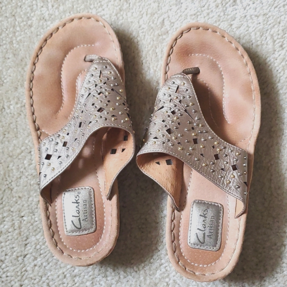 Clarks Artisan Gold sandal Size 8